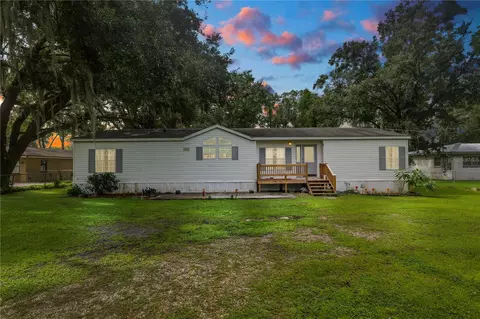 6305 Bob Head Rd, Plant City, FL 33565
