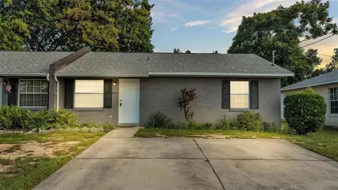 1462 Thousand Roses Dr S, Lake Wales, FL 33853