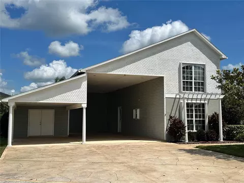 1045 Caravan Loop, Polk City, FL 33868