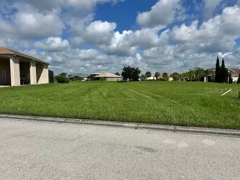 768 Teaberry Trl, Polk City, FL 33868