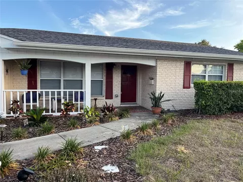 702 Avenue M SE, Winter Haven, FL 33880