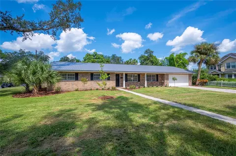 1704 Atlanta Ct, Lakeland, FL 33803