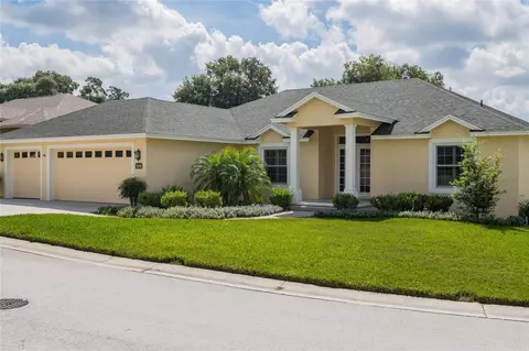 7029 Remington Oaks Loop, Lakeland, FL 33810