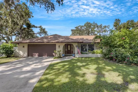 251 Birch Ln, Lakeland, FL 33813