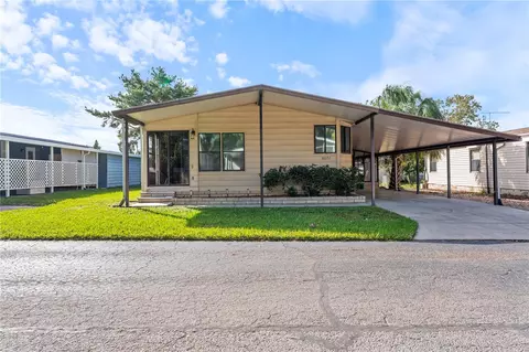 36052 Aster Ave, Zephyrhills, FL 33541