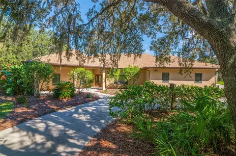 3933 Mammoth Grove Rd, Lake Wales, FL 33898