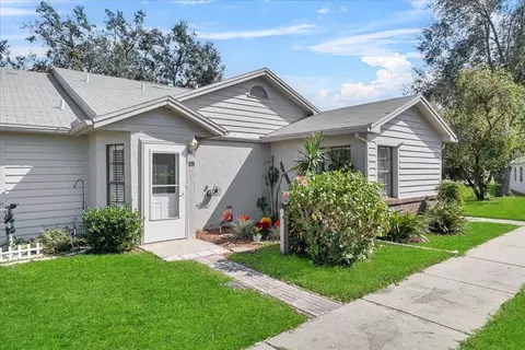 6464 Sandpipers Dr #15, Lakeland, FL 33809