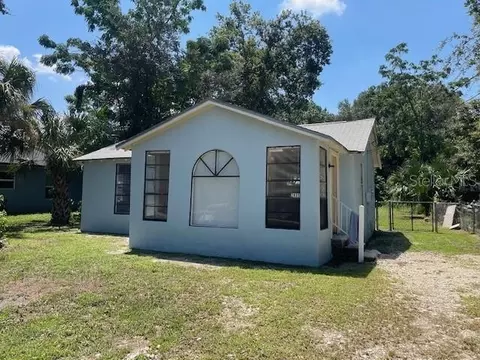 2835 Eaton Ave, Eaton Park, FL 33840