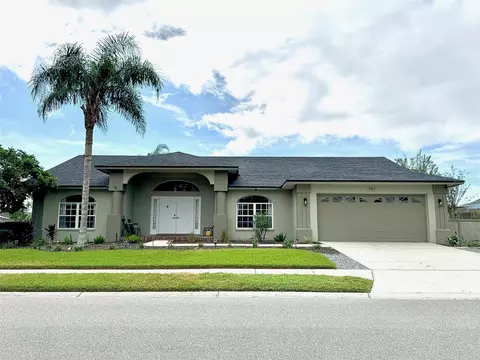 747 Hunters Run Blvd, Lakeland, FL 33809
