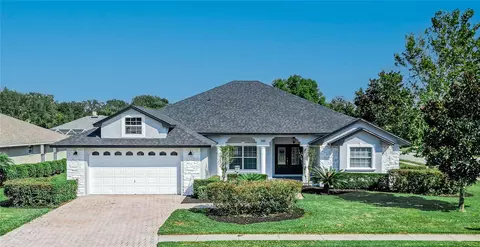 300 Winona Ct, Auburndale, FL 33823