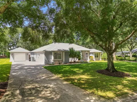 4969 Broadmore Dr, Auburndale, FL 33823