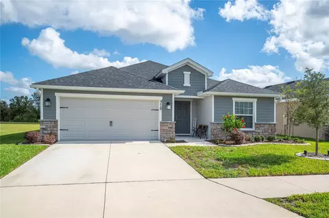 716 Caribbean Dr, Mulberry, FL 33860