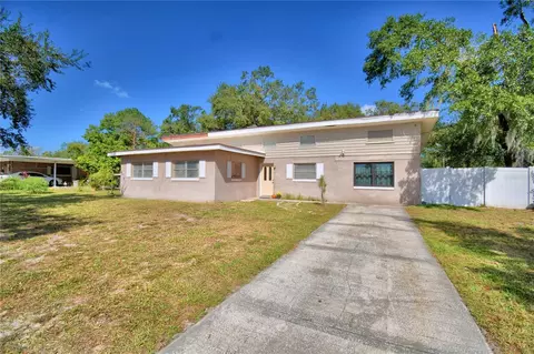 111 Leslie Ave, Winter Haven, FL 33880