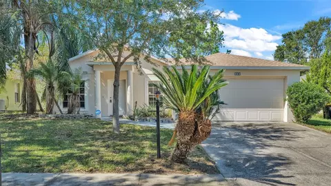 137 Diamond Ridge Blvd, Auburndale, FL 33823