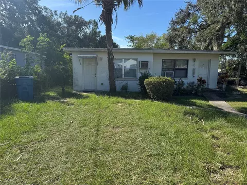 325 Dorsett Ave #A&B, Lake Wales, FL 33853