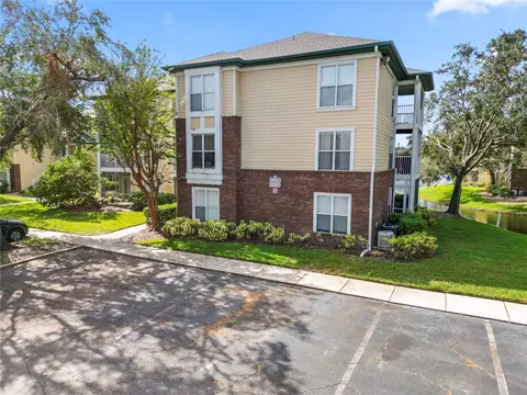 10122 Winsford Oak Blvd #407, Tampa, FL 33624