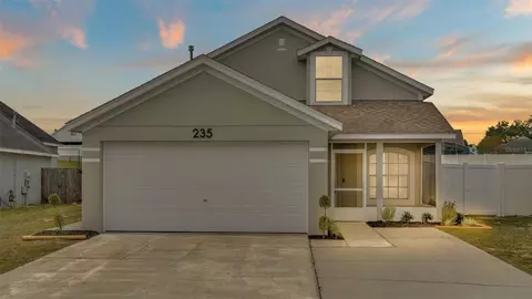 235 Manoel Ln, Davenport, FL 33837