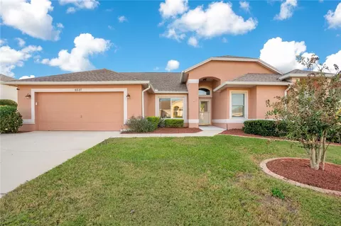 6517 Oakpoint Dr, Lakeland, FL 33813
