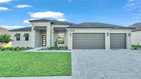 7058 Bentridge Dr, Lakeland, FL 33813