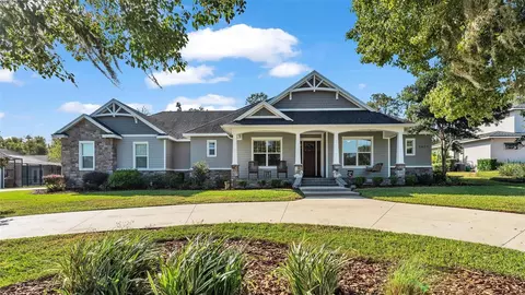 2621 Elizabeth Pl, Lakeland, FL 33812