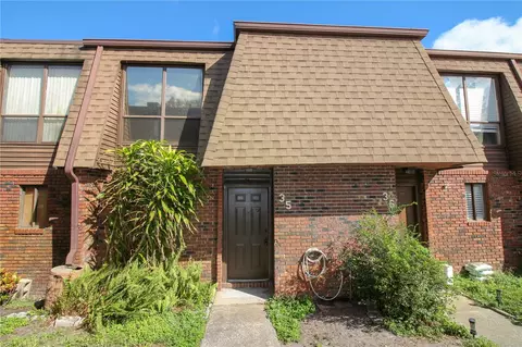 1836 N Crystal Lake Dr #35, Lakeland, FL 33801