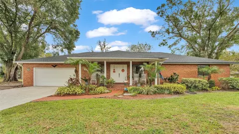 4264 Stafford Dr, Winter Haven, FL 33880