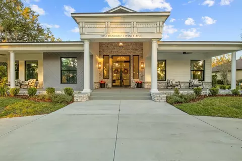 225 Canterwood Ln, Mulberry, FL 33860