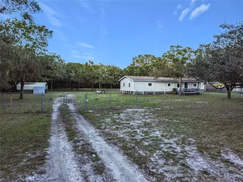 5585 Lake Lizzie Dr, Saint Cloud, FL 34771