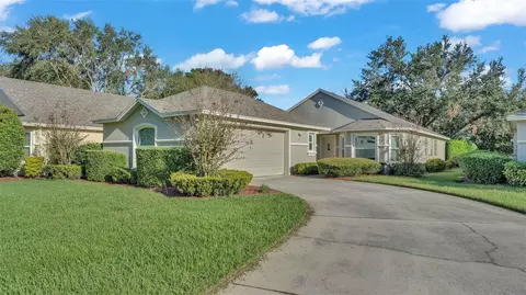 109 Jardin Ln, Winter Haven, FL 33884