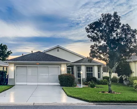5731 Illumination Ln, Leesburg, FL 34748