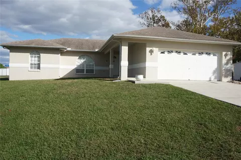 8011 Holly Ridge Dr, Lakeland, FL 33810