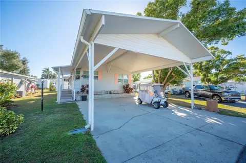 11 Saddlebag Trl N, Lake Wales, FL 33898