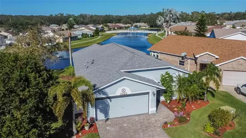 6108 Silver Lakes Dr E, Lakeland, FL 33810