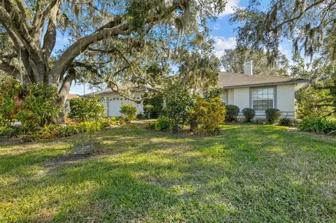 150 Woodcrest Ln, Mulberry, FL 33860