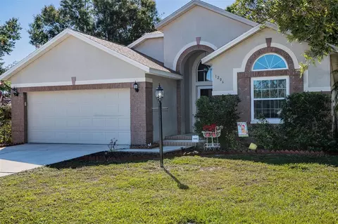 1206 Lake Ct, Winter Haven, FL 33880