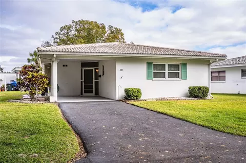 561 Cameo Dr, Lakeland, FL 33803