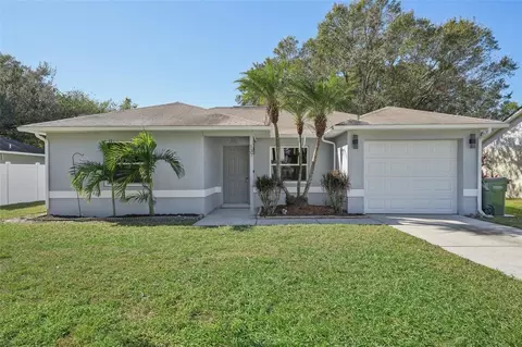 137 Kings Pond Ave, Winter Haven, FL 33880