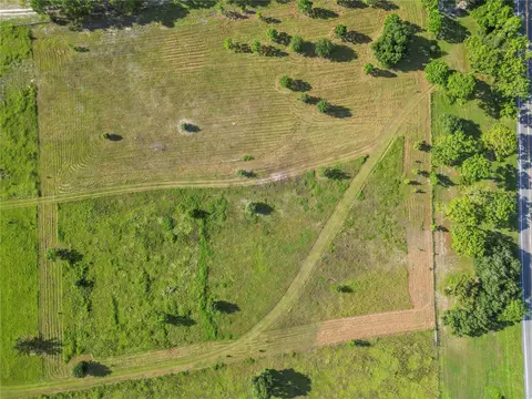 Commonwealth Avenue N, Polk City, FL 33868