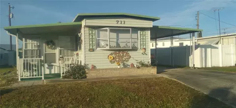 711 Leisure Ln, Lakeland, FL 33815