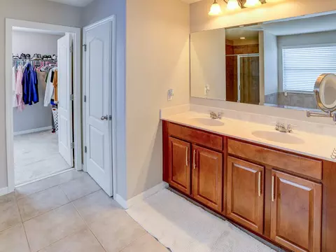 Bath - 1918 Wind Meadows Dr, Bartow, FL 33830 photo 2 of 3