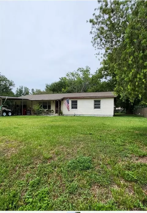 2010 Spooner Dr, Plant City, FL 33563