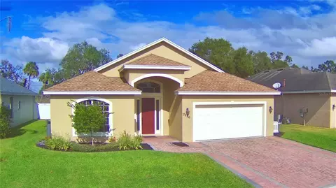 3226 Oak Tree Ln, Winter Haven, FL 33884