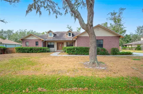 5767 Deer Flag Dr, Lakeland, FL 33811
