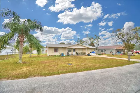 307 Swingle St, Frostproof, FL 33843