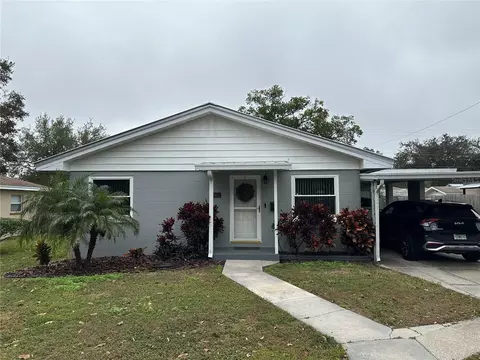 1635 Mockingbird Ln, Lakeland, FL 33801