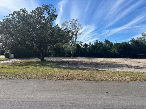 4249 Forest Hills Dr, Lakeland, FL 33813