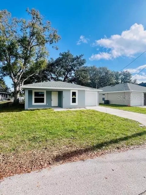 1738 3rd St NE, Winter Haven, FL 33881