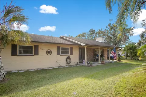 1704 W Daughtery Rd, Lakeland, FL 33810