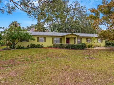 1704 Pineberry Ct, Lakeland, FL 33803