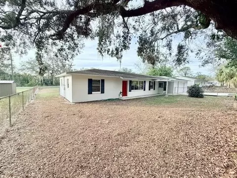 1510 Hillside Dr, Mulberry, FL 33860